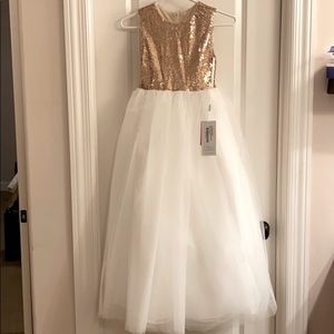 NWT JJs House formal gown